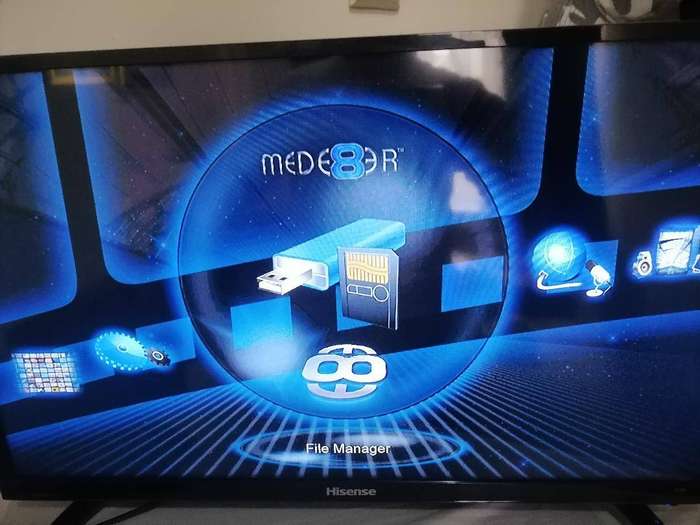 *** Mede8er MED500X High Definition Multimedia Player 1080P DTS MKV** **1 TB Hdd*