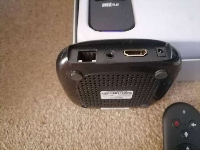 Lot of 4 x Smart TV Boxes - No Power Cords