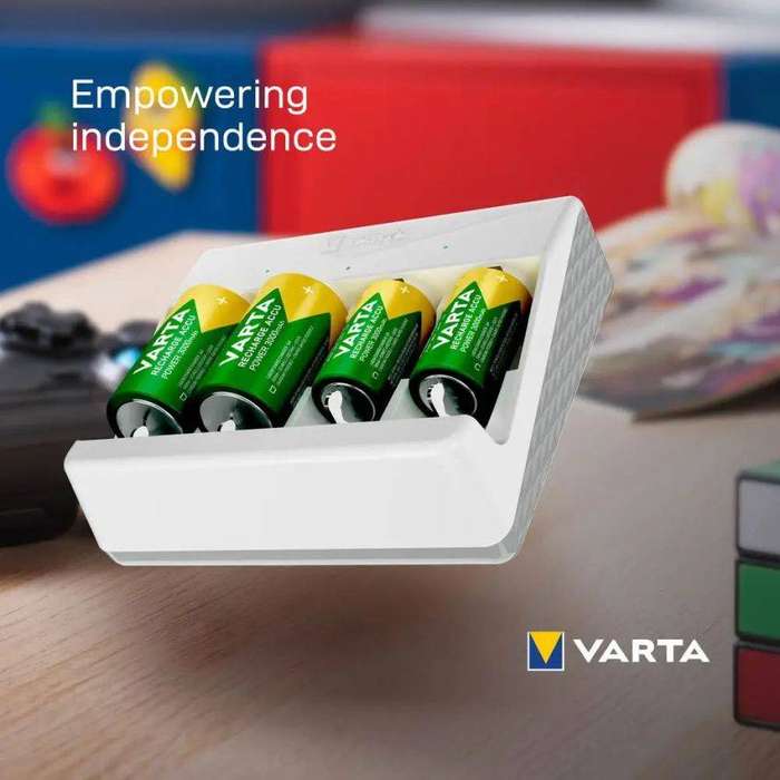 Varta Universal Charger AA/AAA/C/D & 9V