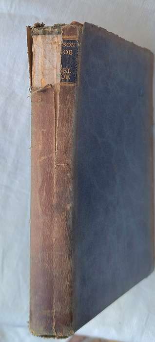 Robinson Crusoe by Daniel Defoe Hardcover