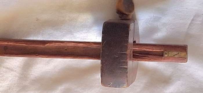Vintage Carpenter Wooden Scribe Marking Gauge
