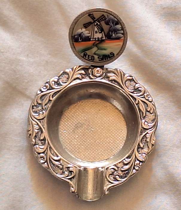 Small Vintage Metal Ashtray with "Red Sails" Crest