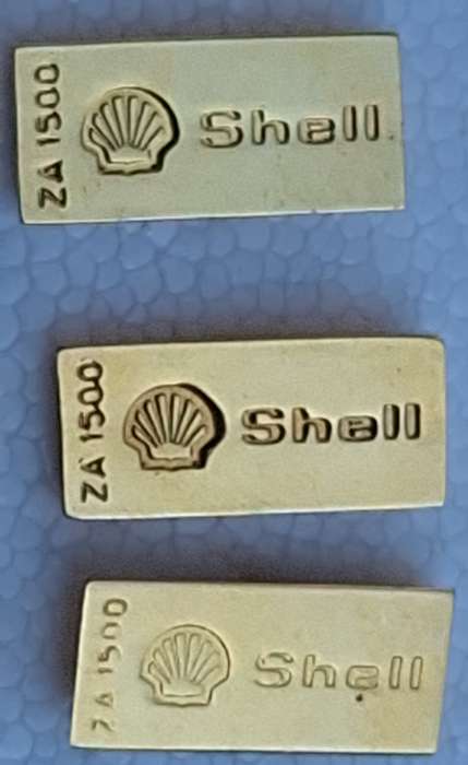 Pair Plated Shell ZA1500 Cuff Links with a Spare