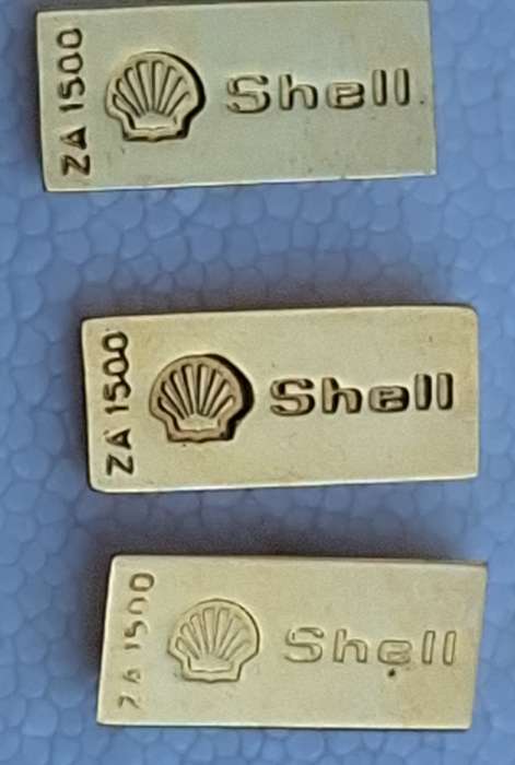 Pair Plated Shell ZA1500 Cuff Links with a Spare