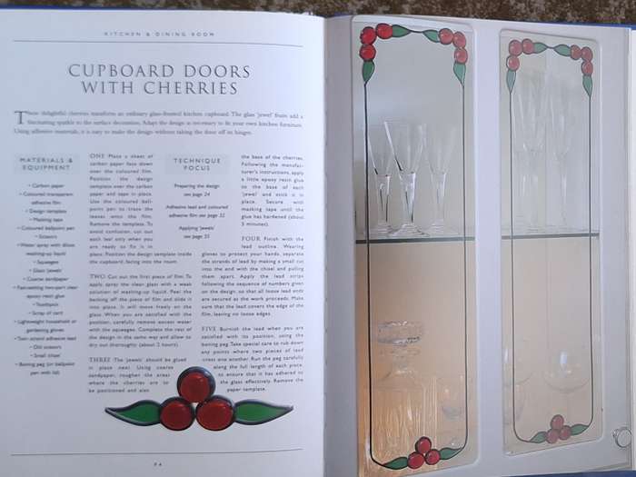 Glass Painting Projects by Jane & John Dunsterville Hardcover