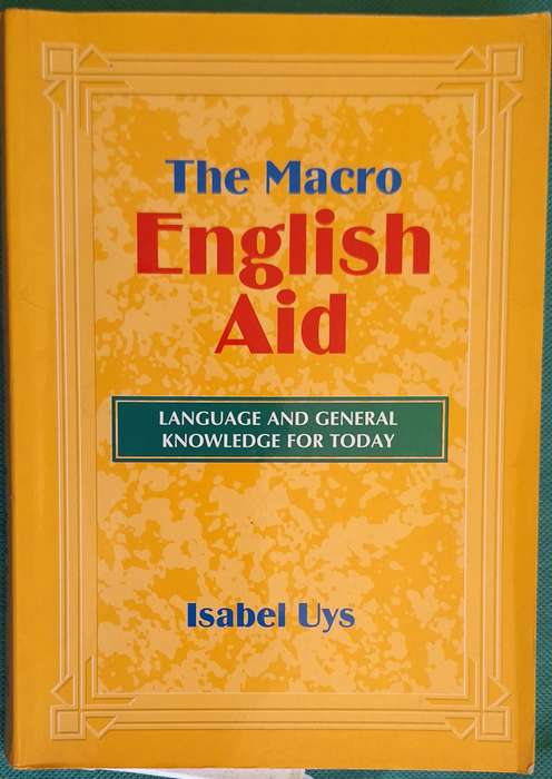The Macro English Aid by Isabel Uys Paperback