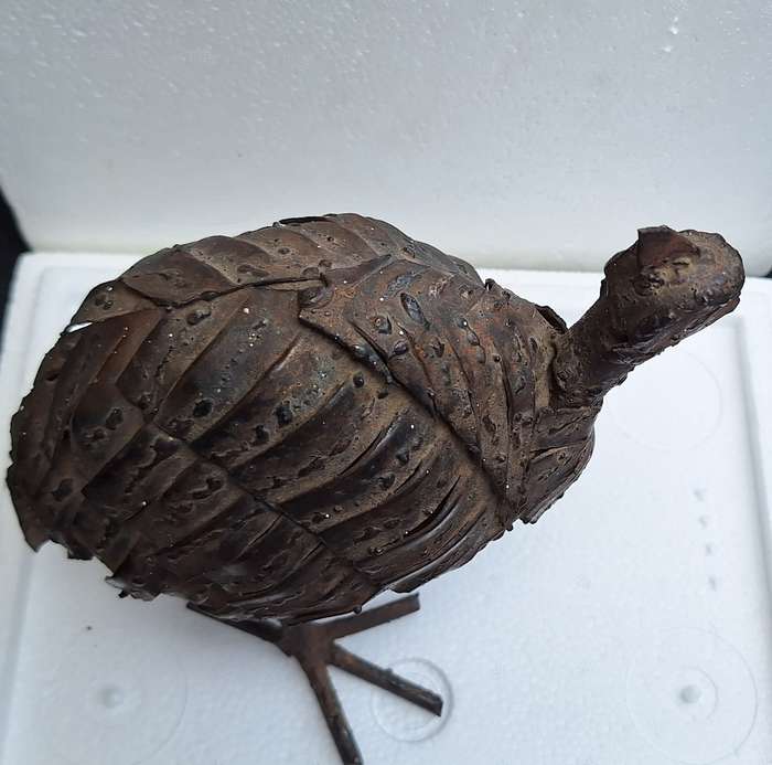 Metal Guinea Fowl