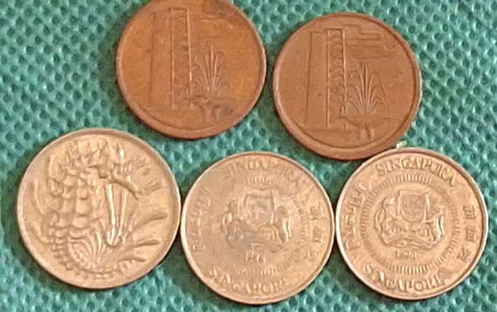 Singapore 1971 and 1973 2 x 1 cent Bronze and 1984, 1986 and 1990 3 x 10 cent Copper-nickel