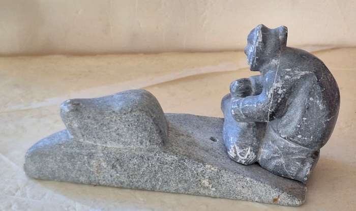 Canada Eskimo Art Carved Stone Sculpture 4-0135