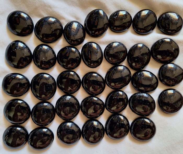 34 Black Glass Discs approx 3cm Diameter
