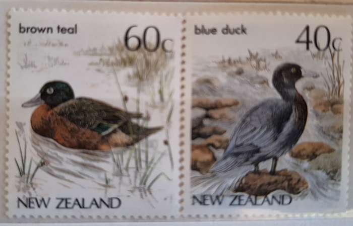 New Zealand 1987, 2 Feb Native Birds Set of 2 Mint stamps