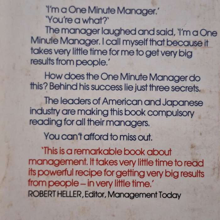 The One Minute Manager by Kenneth Blanchard and Spencer Johnson Paperback