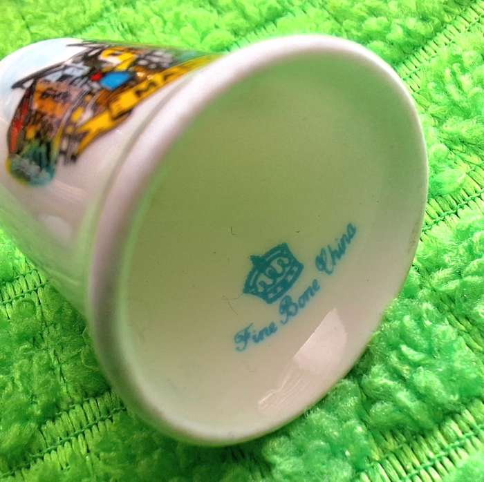 Thimble Fine Bone China Marken