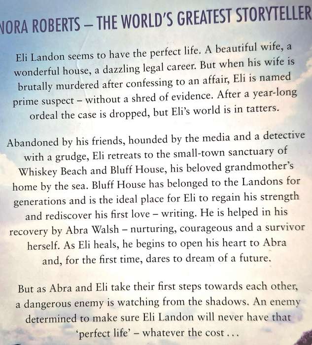Whiskey Beach by Nora Roberts Paperback