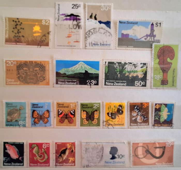 New Zealand 1970-71 Definitive 20 Used stamps from Set of 21 Some Hinged