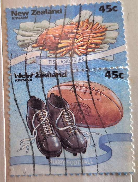 New Zealand 1994 Kiwiana 2 Used stamps (joined)