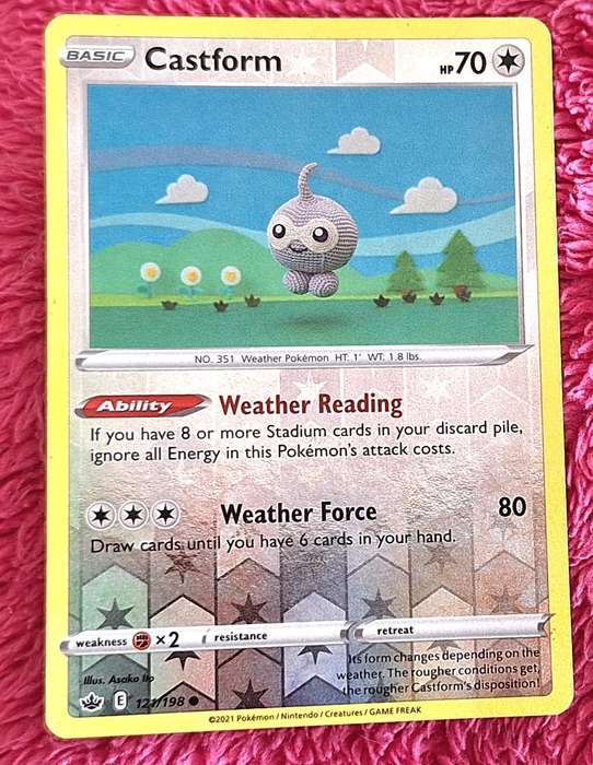 Pokemon 2021 Chilling Reign 121/198 Castform (Reverse Holo)