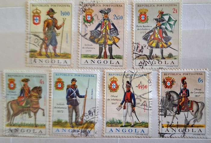 Angola 1966 Portuguese Military Uniforms 7 Cancelled Hinged stamps