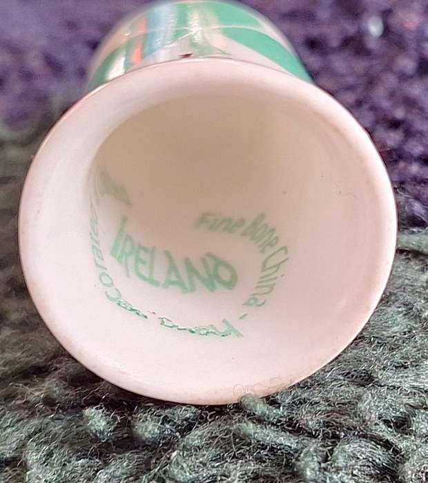 Thimble Hand Decorated and Crafted Fine Bone China Ireland