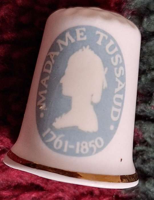 Thimble Madame Tussaud 1761-1850