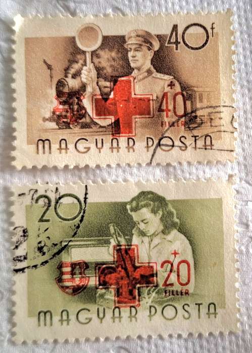 Hungary 1957 Red Cross Overprint 2 Used Hinged stamps