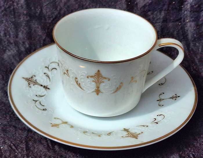 Vintage Noritake Courtney Japan 100ml Demitasse Cup and Saucer