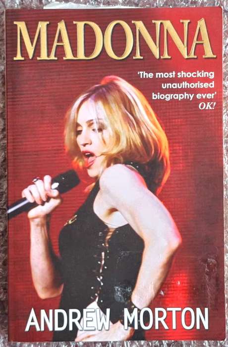 Madonna by Andrew Morton Paperback