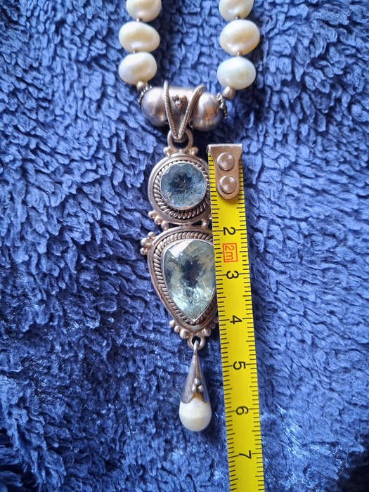 Genuine pearl and aquamarine necklace set in 925 silver