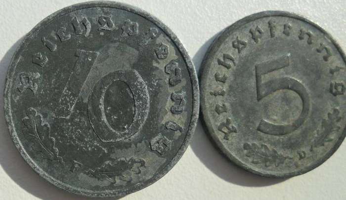 GERMANY 1940 5 FENNIG (D) PLUS 1945 10 FENNIG (F) BOTH FOR ONE BID