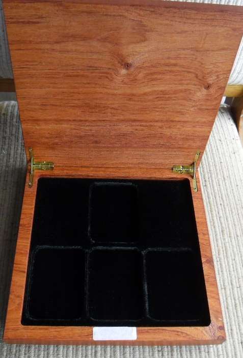 HARD WOOD BOX TO HOLD 4 SLAB COINS