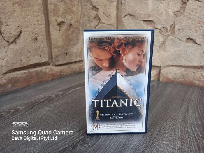 Vintage! Original Titanic VHS Cassette + Booklet - Immaculate Condition - Perfect For Collectors!