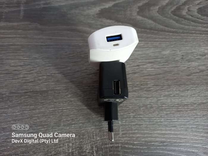 2 x USB Wall Chargers - 5V 2-Pin - Perfect For Phones & USB Devices - Verified Working Condition