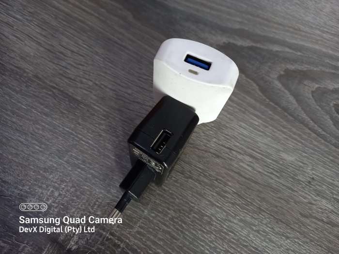 2 x USB Wall Chargers - 5V 2-Pin - Perfect For Phones & USB Devices - Verified Working Condition