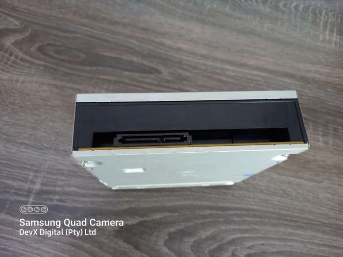 Verified Tested - HP DVD Writer - SATA Connection + FREE SATA Cable - All 6 Sides Photographed