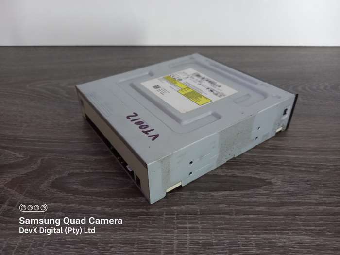 Verified Tested - Samsung DVD Writer - SATA Connection + FREE SATA Cable - All 6 Sides Photographed