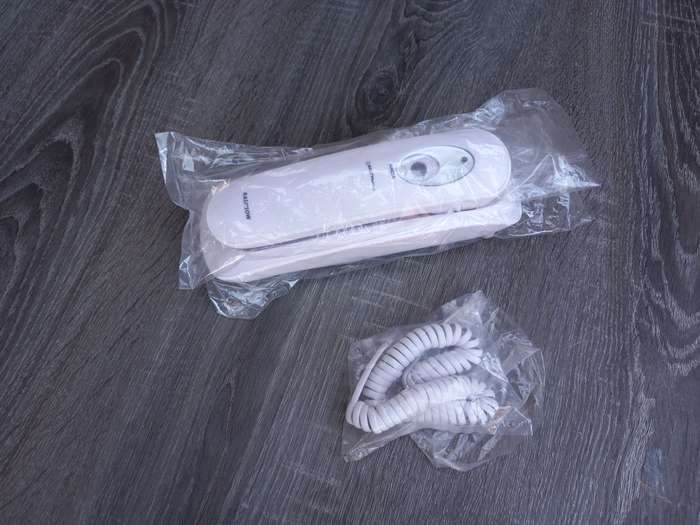 Win 2 & Get 1 Free! Bell 3019 Rainbow Cord Phones - Random Colors Given - New Open Box Items