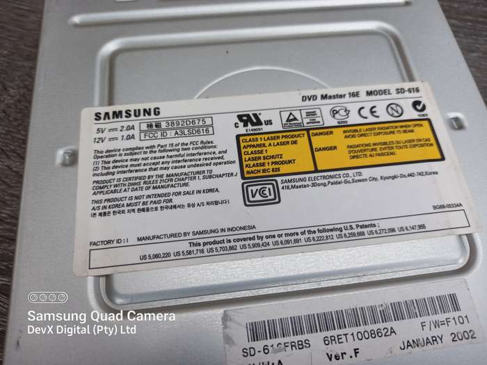 Vintage From 2002 - Original Samsung DVD/CD-ROM - Beige/White Front - IDE Connection - Reading Issue
