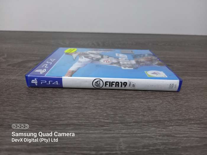 FIFA 19 - PS4 Game - Verified Tested - Must-Have Fan Favorite Title
