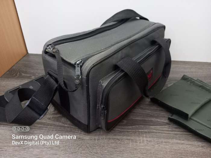 Protective Camera Bag - Thick Padded Design - Adjustable Velcro Dividers - Army Green & Grey