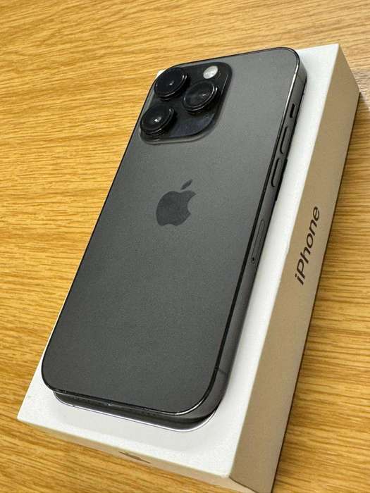 ***LOOK*** Apple iPhone 14 Pro