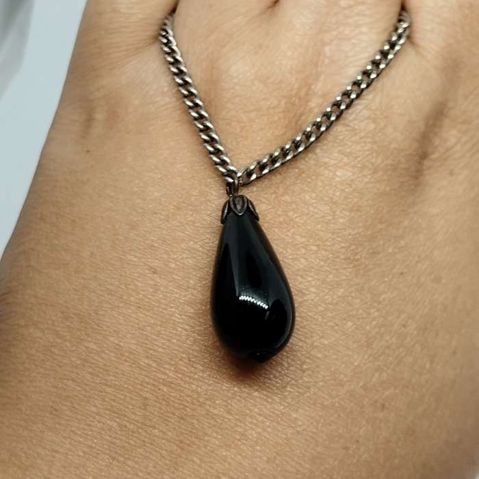 Polished Tear Drop Gemstone Pendant and Necklace #F0093