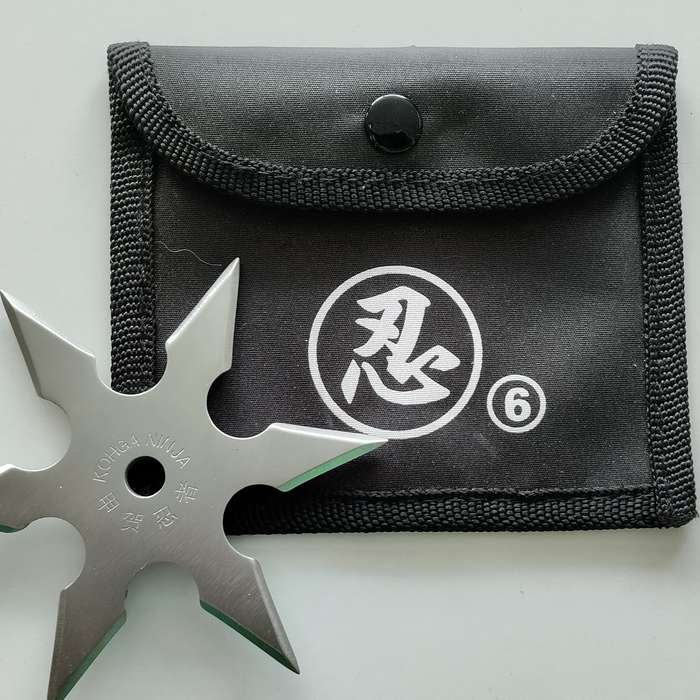 6 Point Ninja Throwing Star with Pouch #O0096