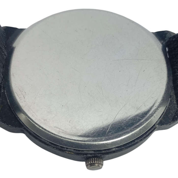 Cool Mens Skull Quartz Watch - Running