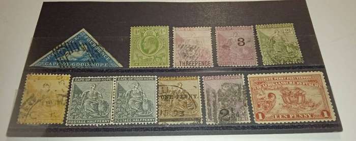 Mix of old South African stamps