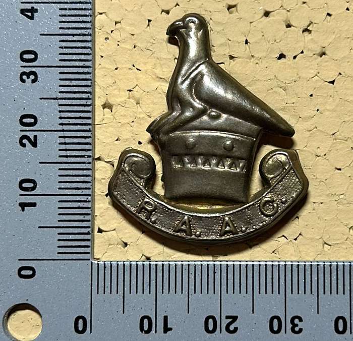 Rhodesian Air Force - RHODESIA ASKARI AIR CORP BRASS BADGE WW2