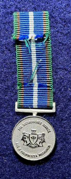 SA Military Decorations & Medals - Venda Distinguished Service Medal Silver - Miniature Medal