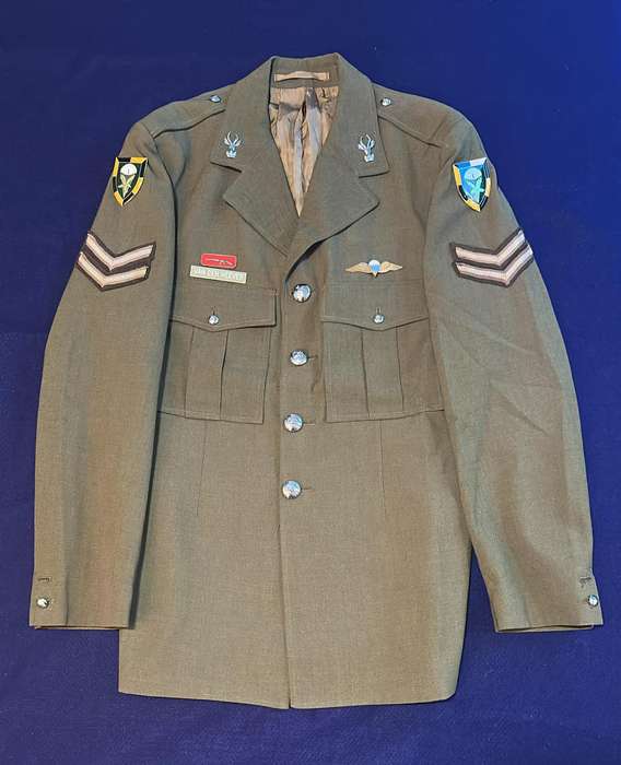 1 Parachute Battalion Tunic, complete with Flashes, Skietbalkie, Nametag, Wings and Corporal Rank
