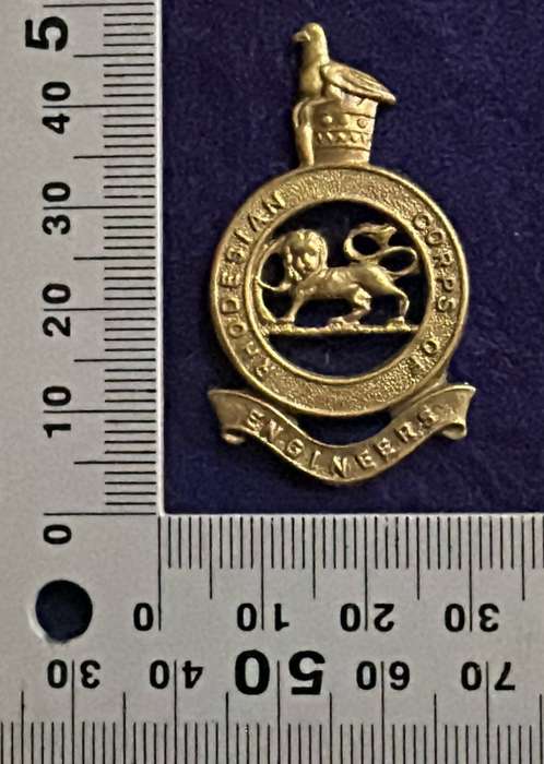 RHODESIA - Rhodesian Corps of Engineers - no wreath variant