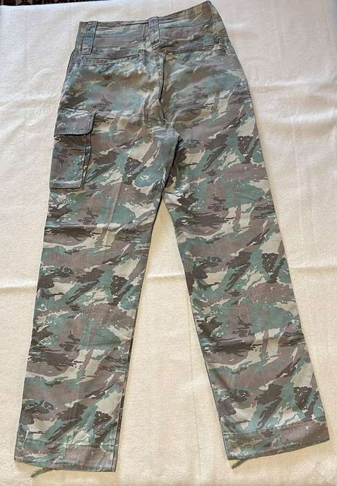 SADF - 32 Battalion Camo Long Trousers - Size 7679 (Excellent Condition)