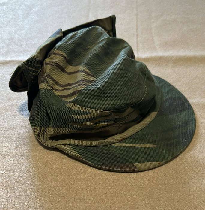 Rhodesian Camouflage Hard  Peak Cap - Used Period Piece (55cm) - Named